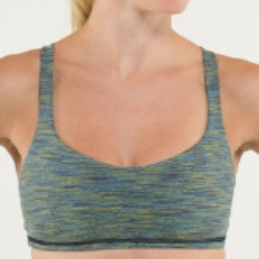 Lululemon Free To Be Bra